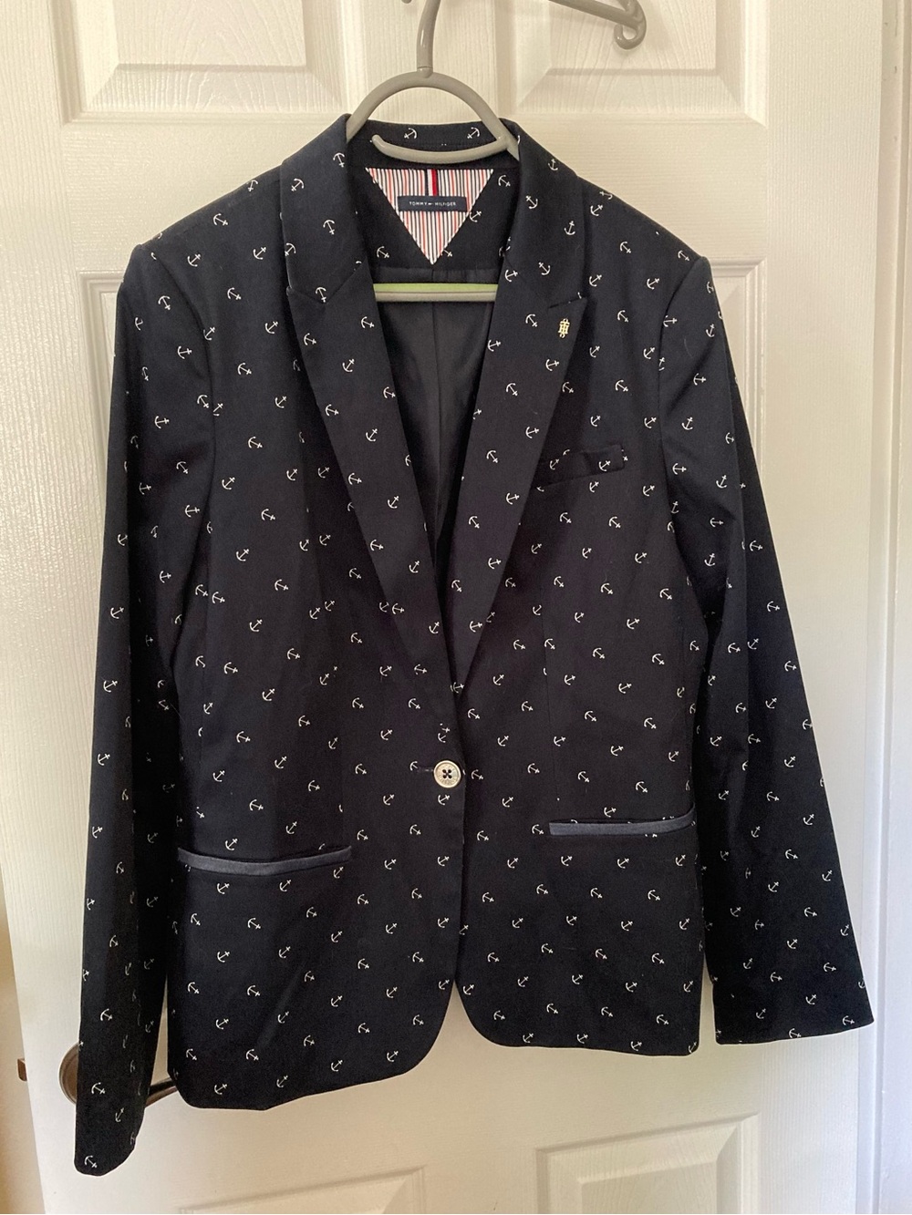 Tommy Hilfiger women’s nautical navy  blue blazer w/white anchor print, size M